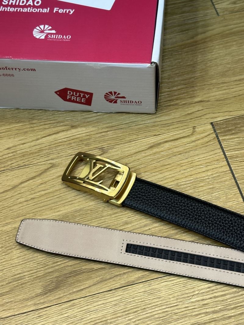 Louis Vuitton Belts